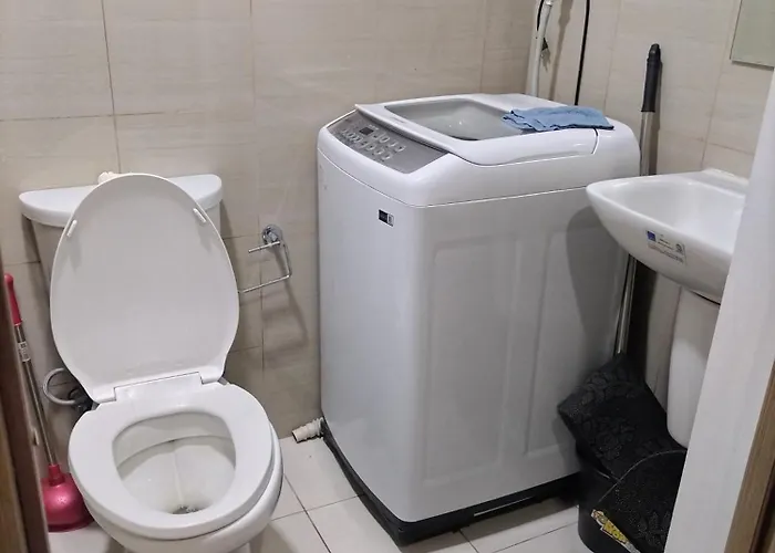 Metro Nest 4*