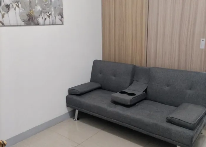 Metro Nest Aparthotel