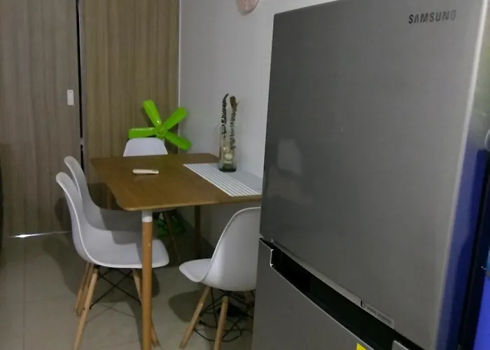 Metro Nest 4*